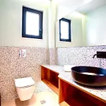 Selene 3 * Rhodes City